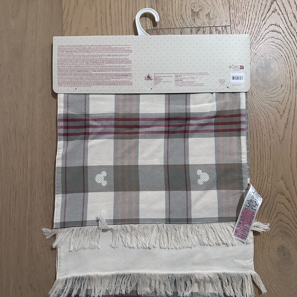 Disney World reversible table runner NWT - Picture 2 of 7